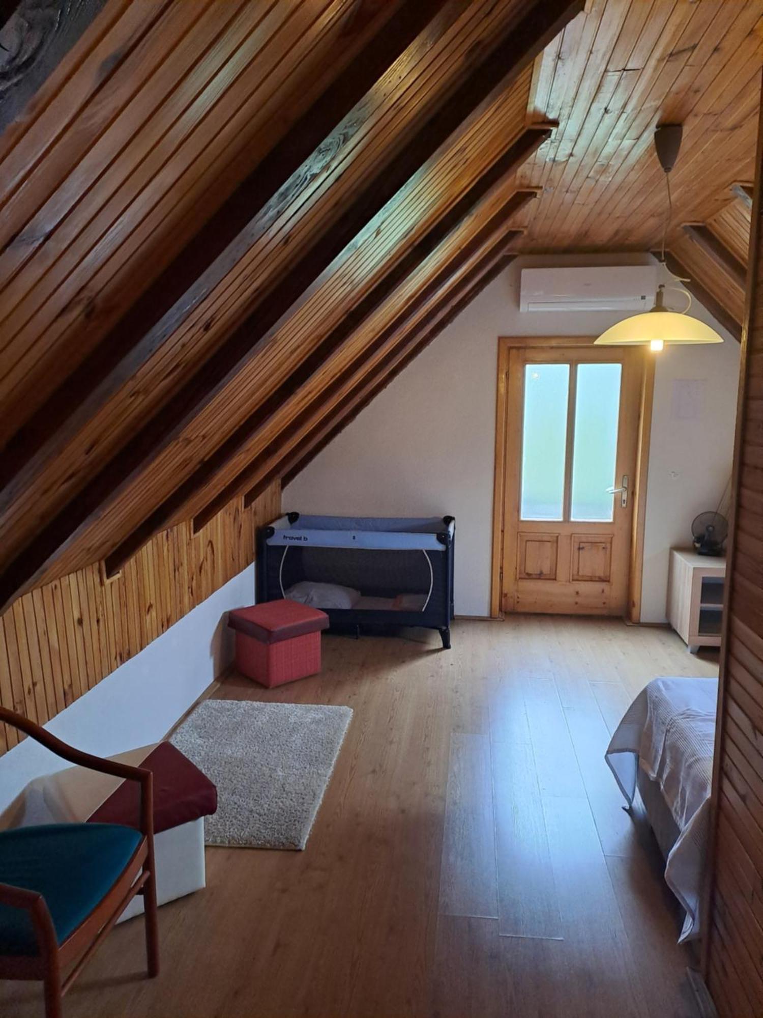 Guesthouse Andrea ポールヤナク エクステリア 写真