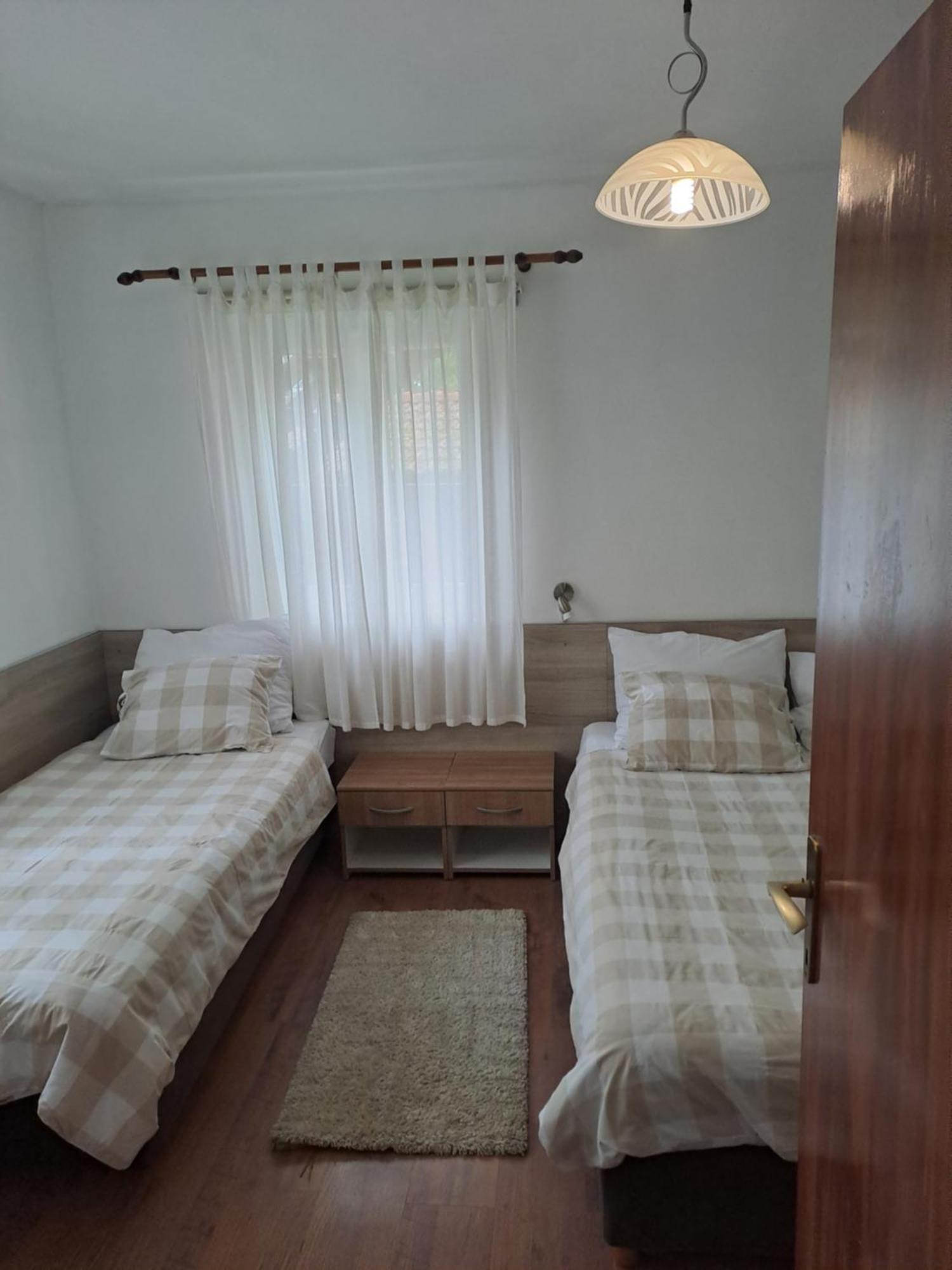 Guesthouse Andrea ポールヤナク エクステリア 写真