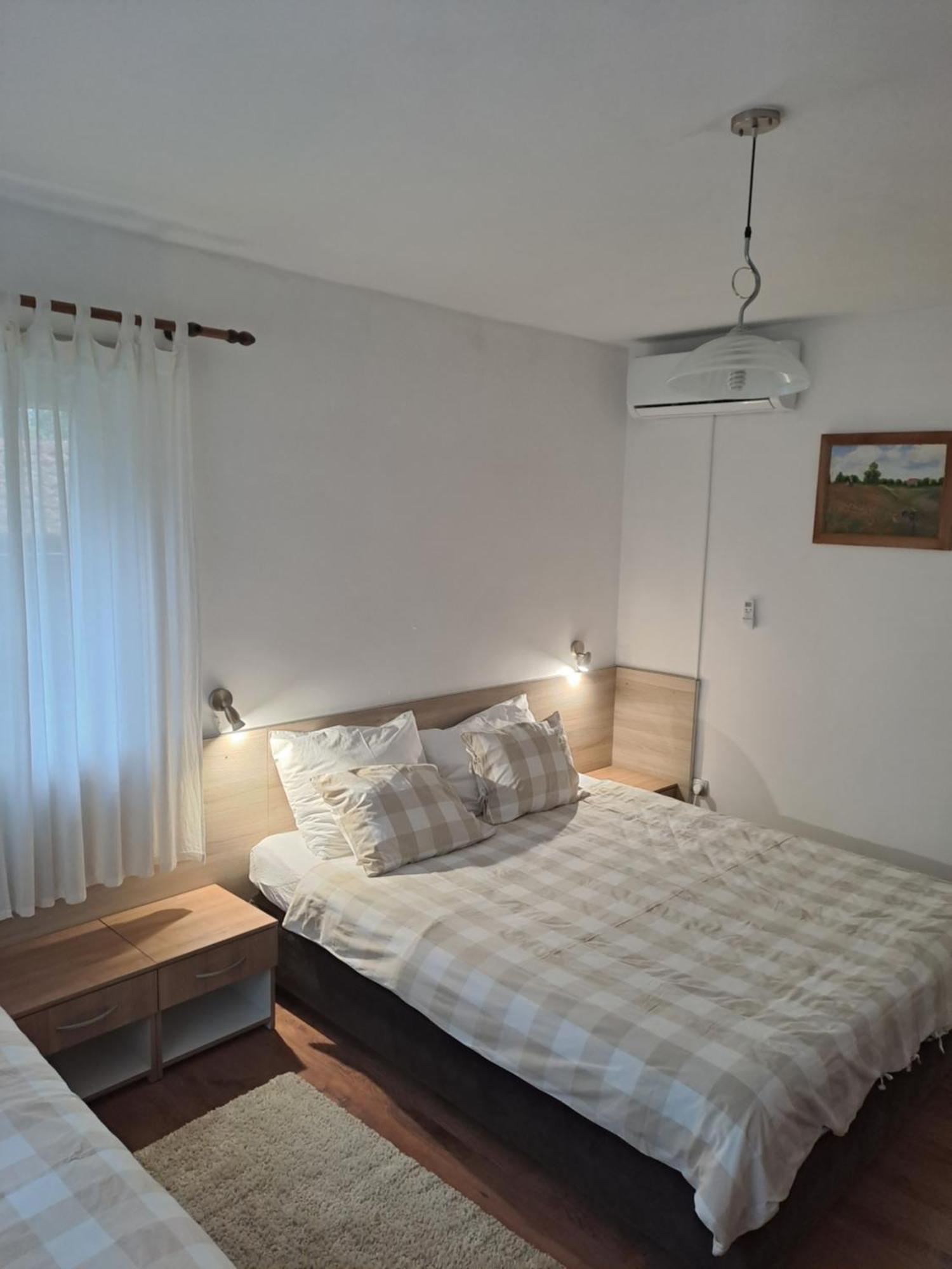 Guesthouse Andrea ポールヤナク エクステリア 写真