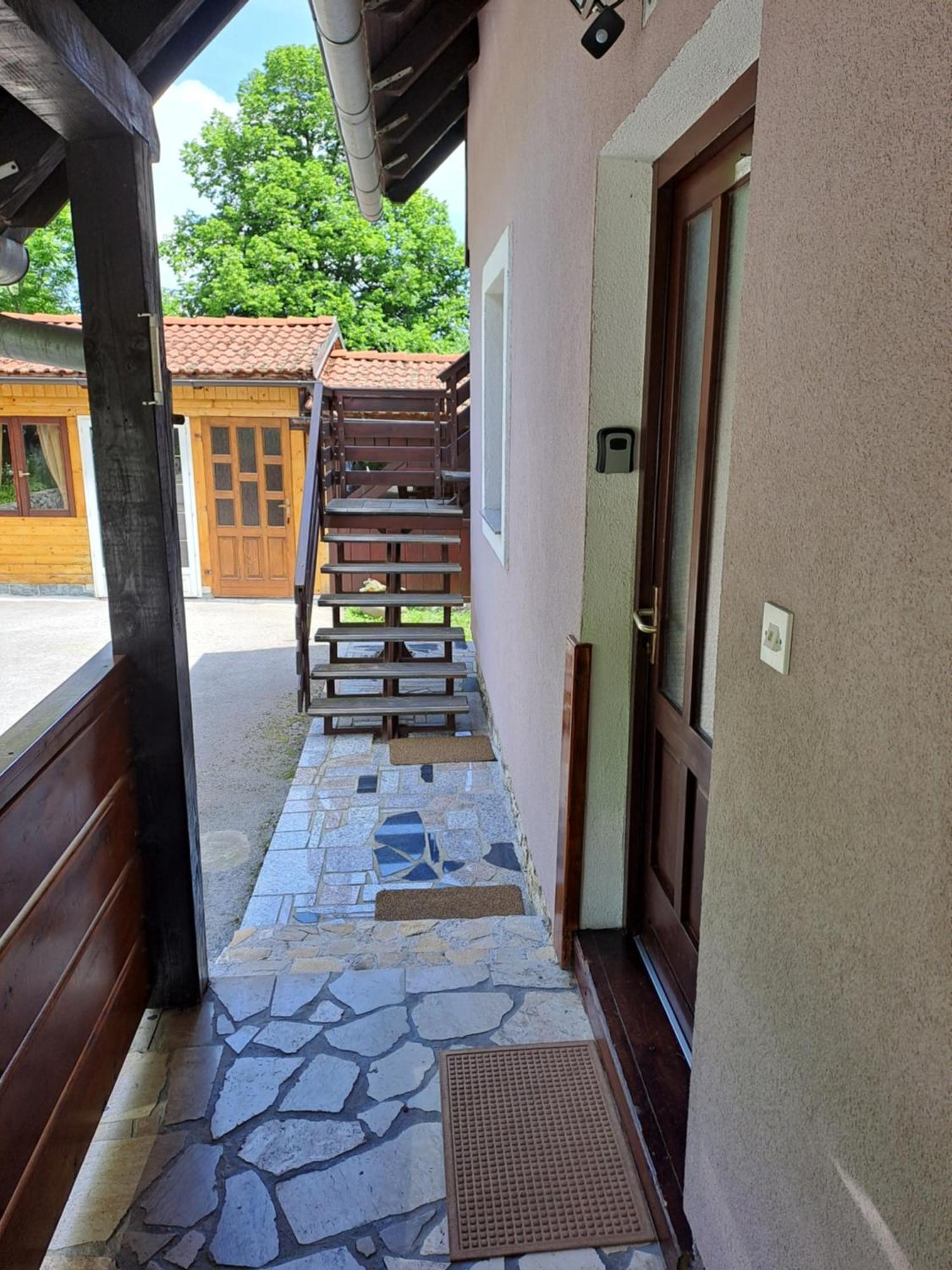 Guesthouse Andrea ポールヤナク エクステリア 写真